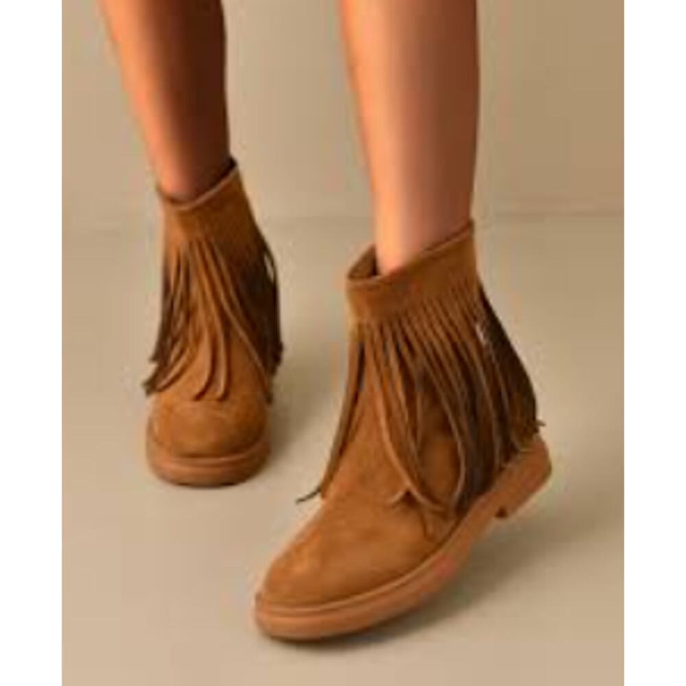 Kate Spade Boots Betsie Too Fringe Suede Ankle Bootie WMNS 7.5 Camel Brown